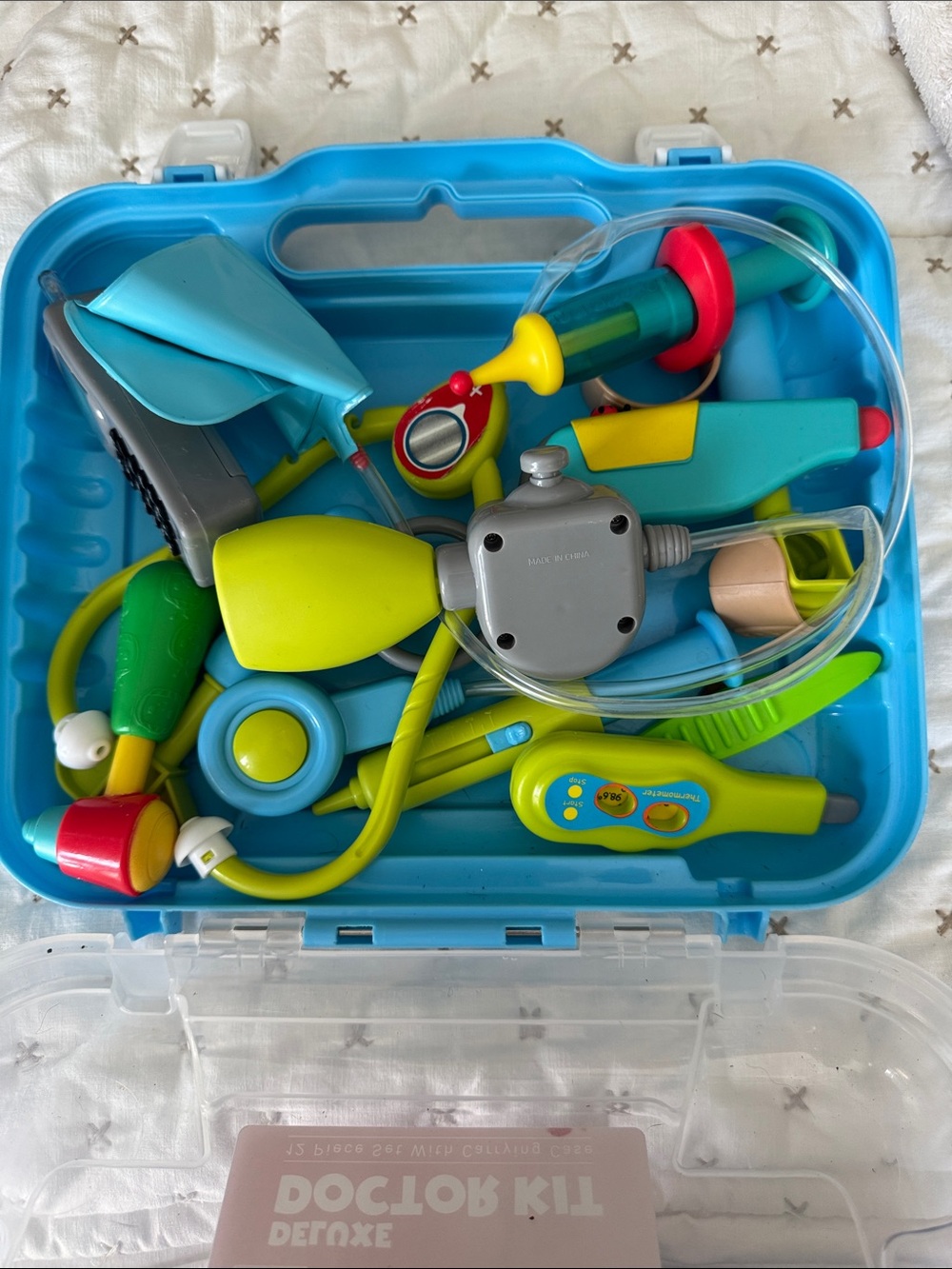Deluxe Doctor Kit - Blue Toy Medical Play Set - Picture 2 of 2